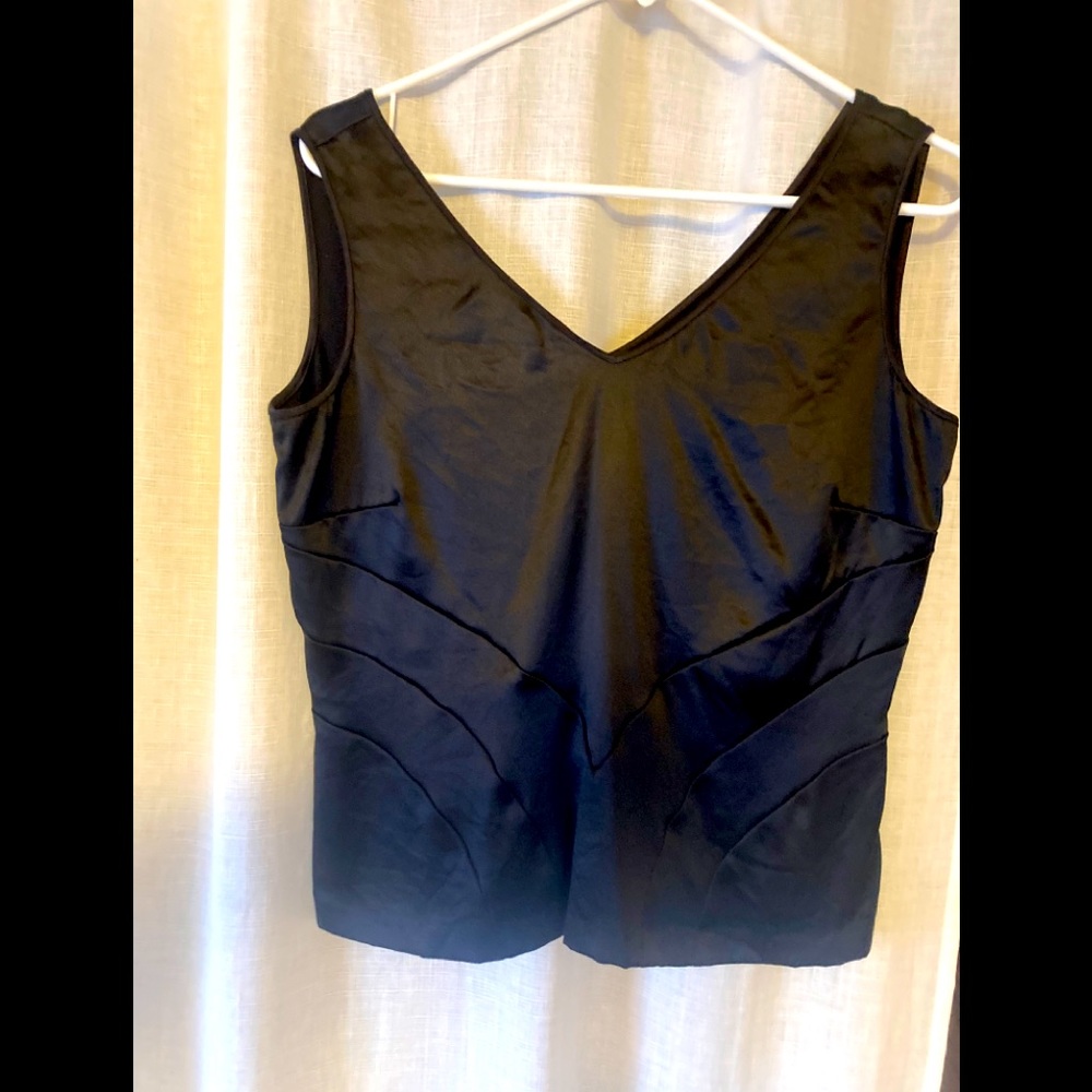Jones New York Silky Tank Top